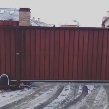 Ворота сдвижные откатные отделка вагонкой 3500x2000